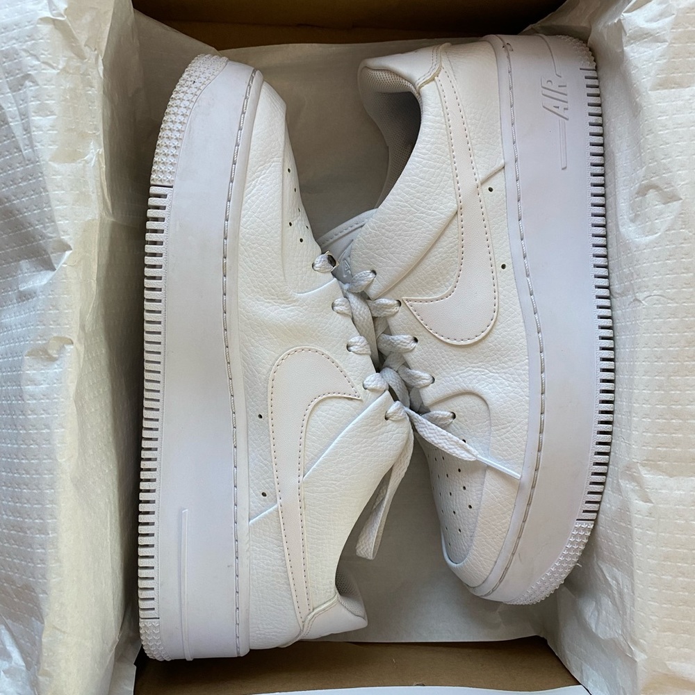 Nike Air Force 1 sage low